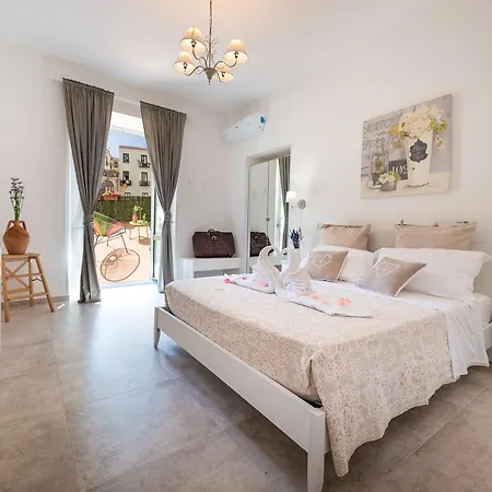 Roof Garden Bed and breakfast Salerno