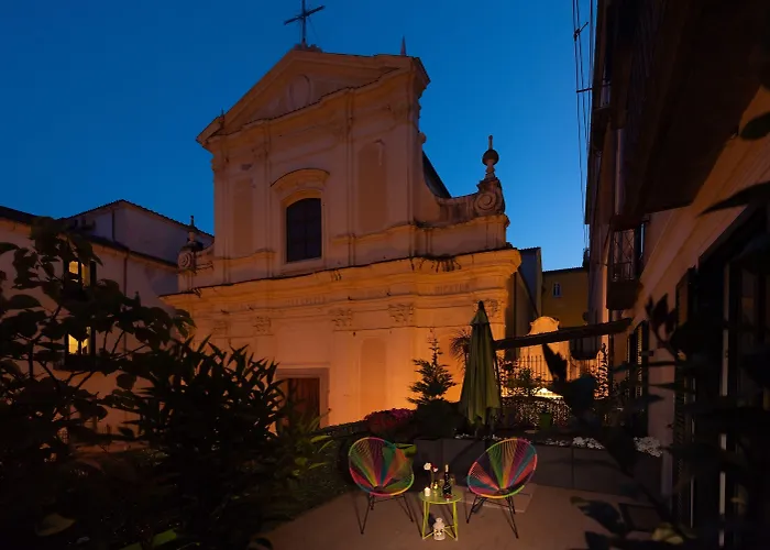 Roof Garden Nocleg ze śniadaniem 4*