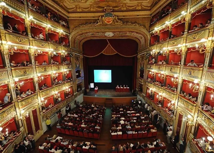 Nocleg ze śniadaniem Roof Garden 4*